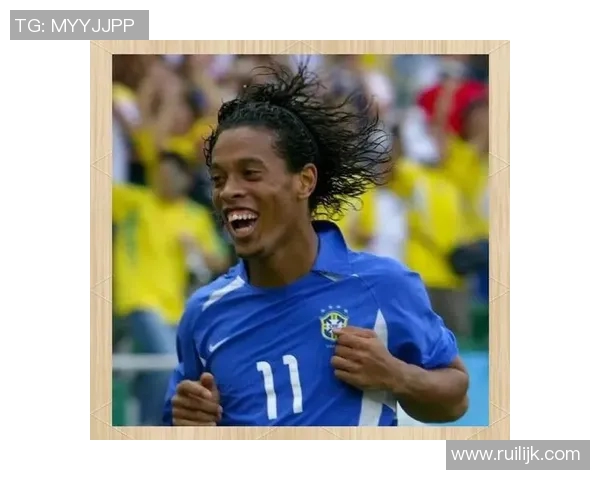 足球明星小罗拼图展现他的精彩瞬间与传奇职业生涯的完美结合 足球明星小罗拼图展现他的精彩瞬间与传奇职业生涯的完美结合